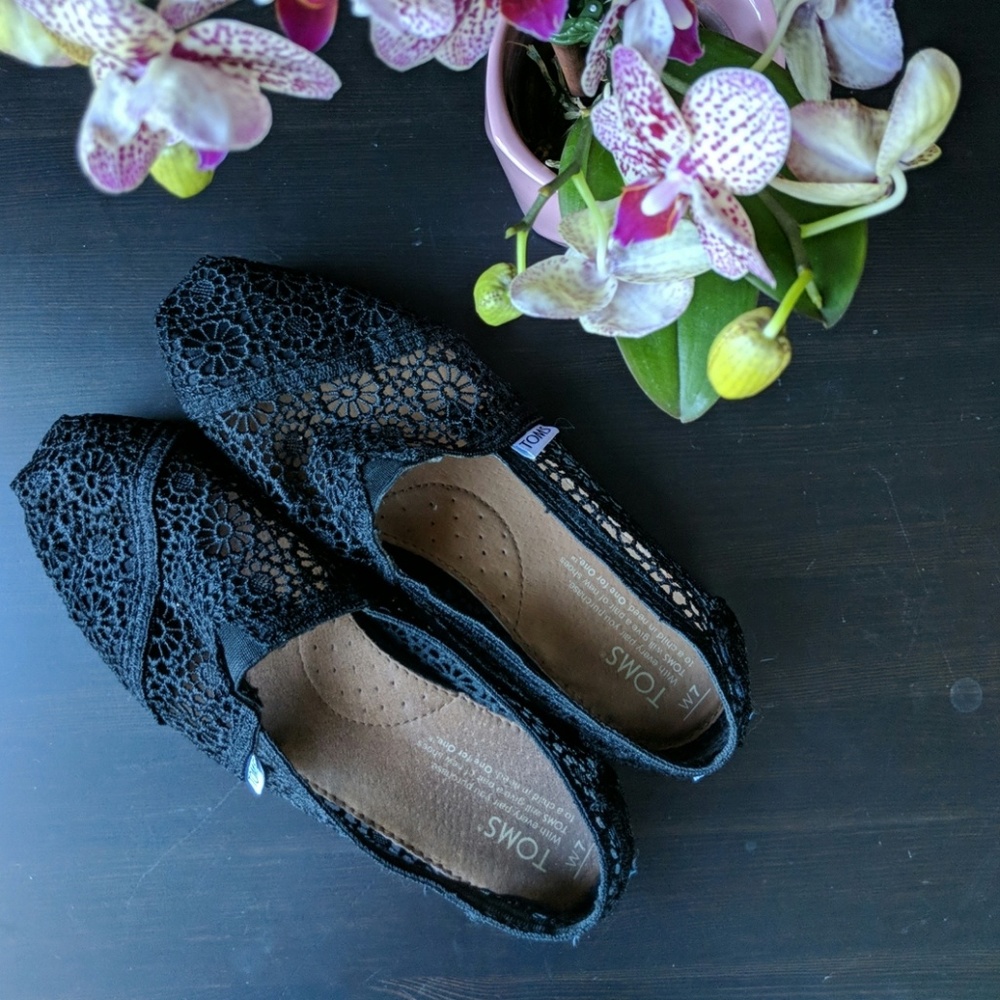 Black Crochet Toms
